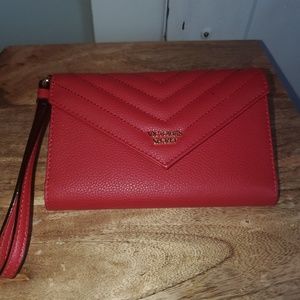 Brand New**Fashion wallet ( rare find)